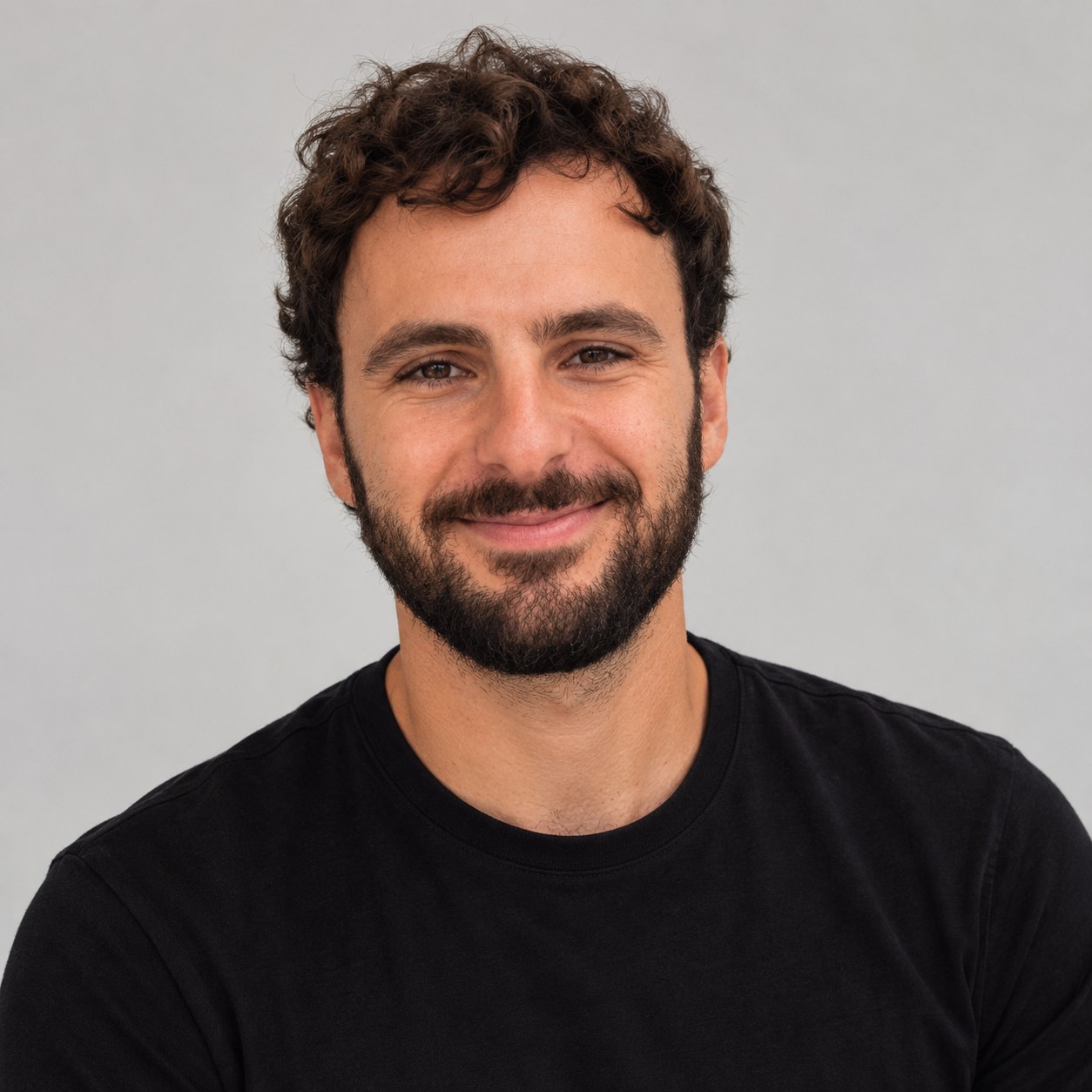 Portrait of Daniel Dabach, founder of Dabachle Industries